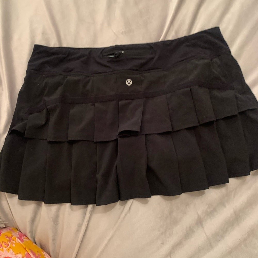 Lululemon Pleated Ruffle Skirt